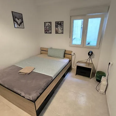 Guesthouse Shared With Host Alicante Extérieur photo