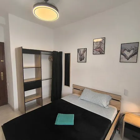 Guesthouse Shared With Host Alicante Exterior photo